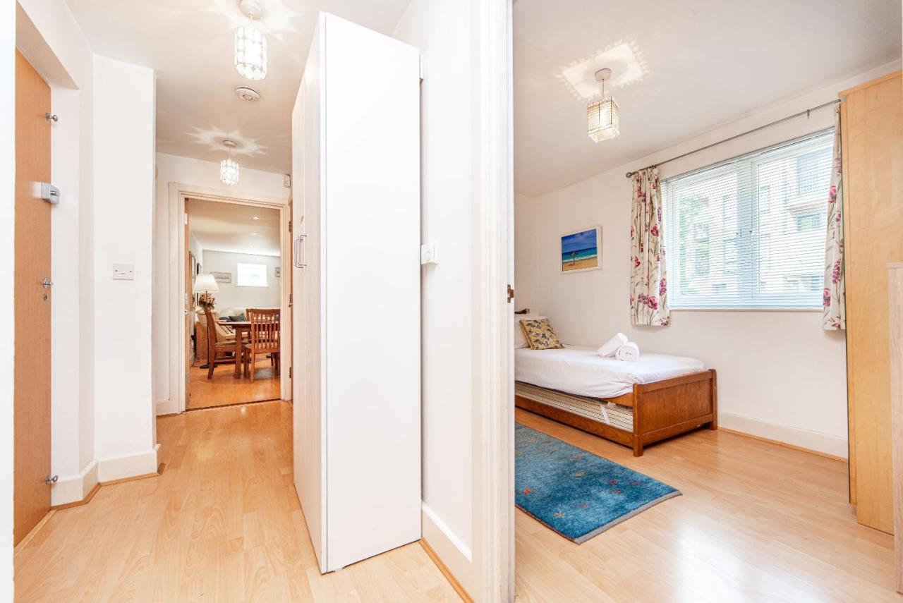 Pass The Keys Delightful Apartment Close To River In Se16 伦敦 外观 照片