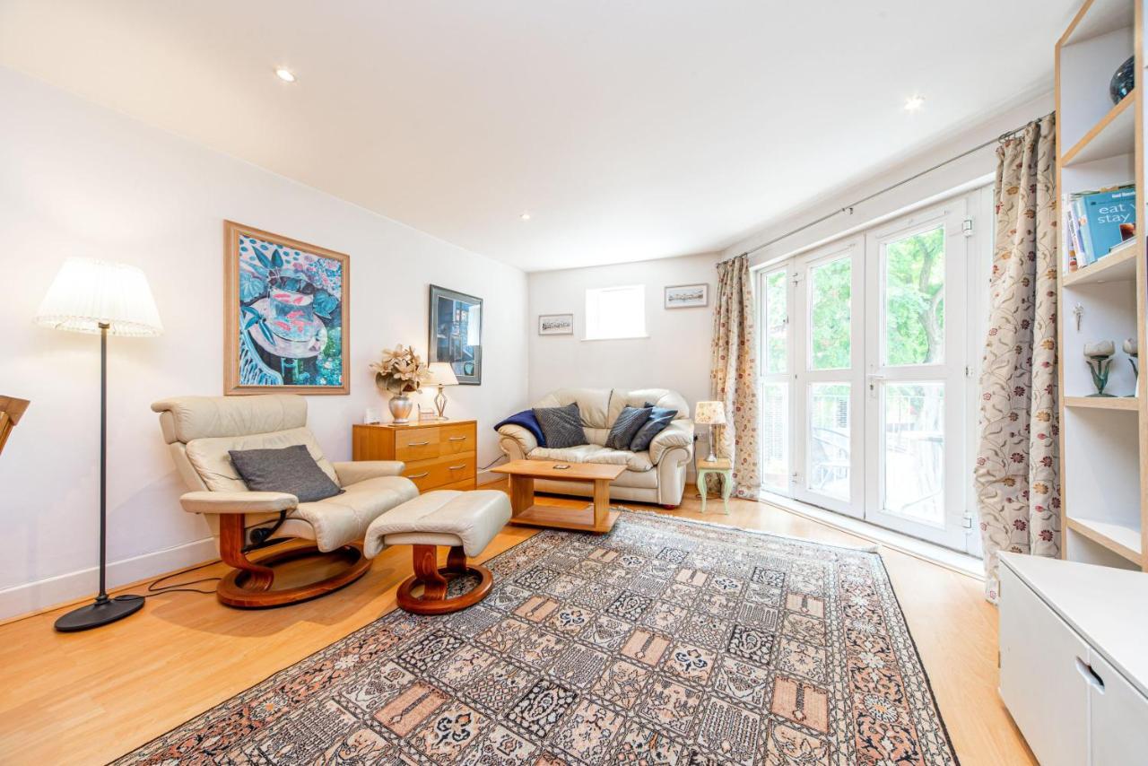 Pass The Keys Delightful Apartment Close To River In Se16 伦敦 外观 照片