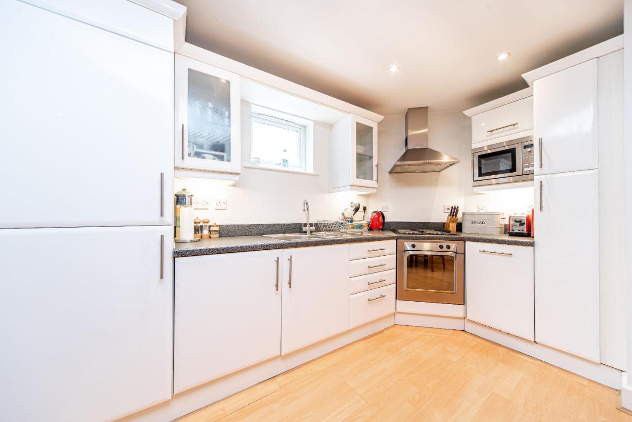 Pass The Keys Delightful Apartment Close To River In Se16 伦敦 外观 照片